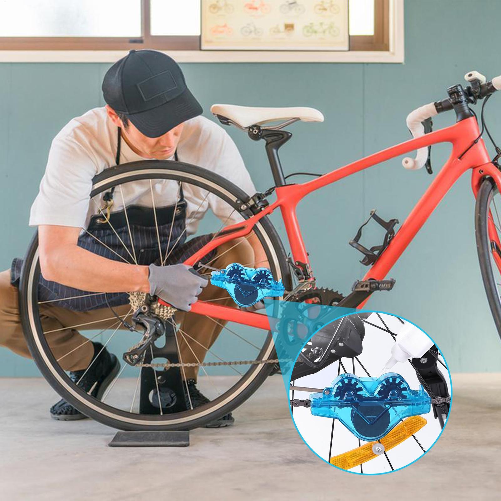 チェーンスクラバー バイクチェーンクリーナー ブラシツール  - Bike Chain Cleaner のレビューと価格